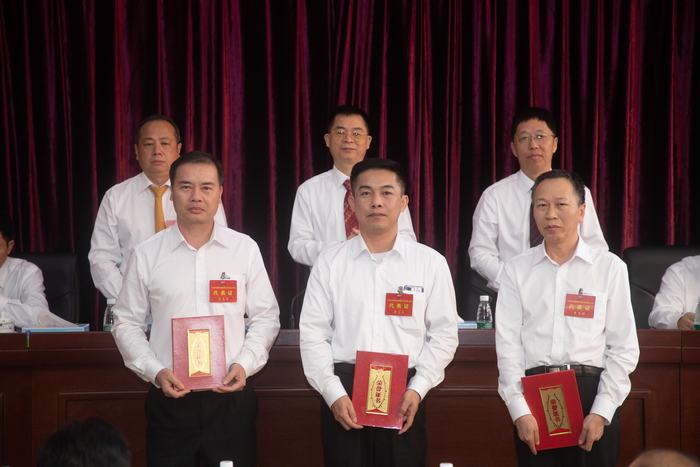 尊时凯龙·(中国区)人生就是搏